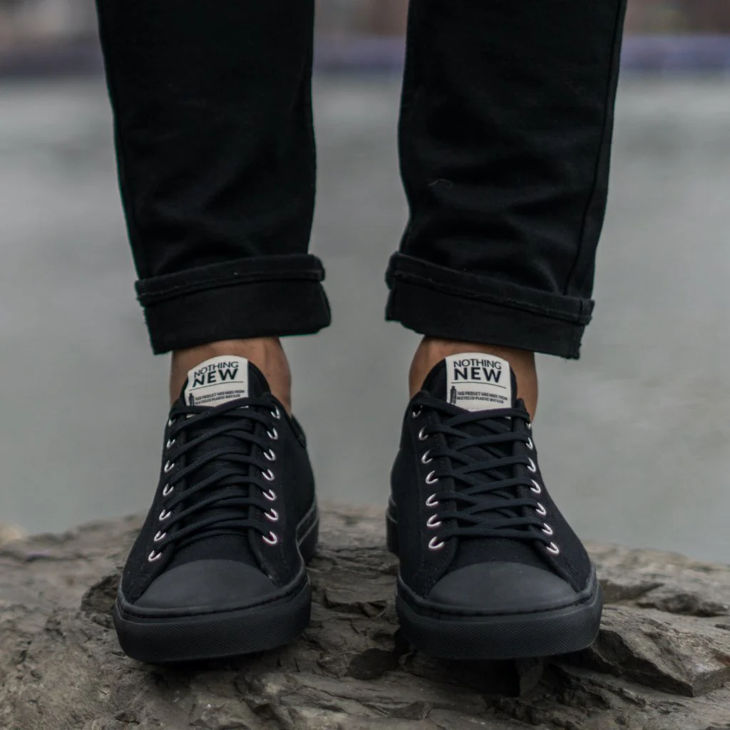 Men's Classic Low Top | Black - Image 7