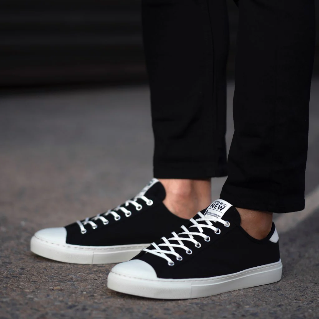 Men's Classic Low Top | Black x Off-White - Image 8