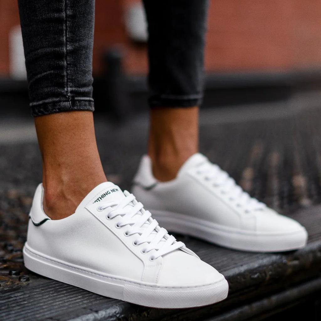 Women's Deluxe | White Outline - Image 6